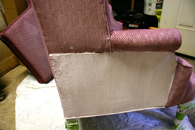 coat of primer on chair against chair with no primer