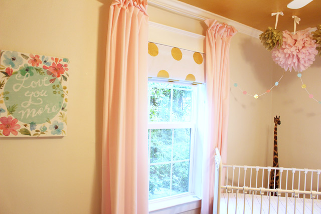 Complimentary Garland and Canvas