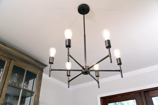 Lightweight and Simple Exposed Bulb Chandelier from Linen di Liara Lighting for Dining Room