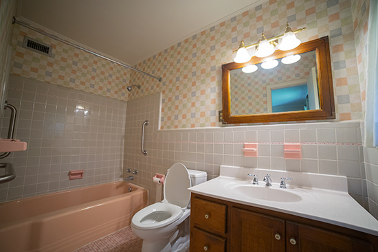 1950s Pink Master Bathroom