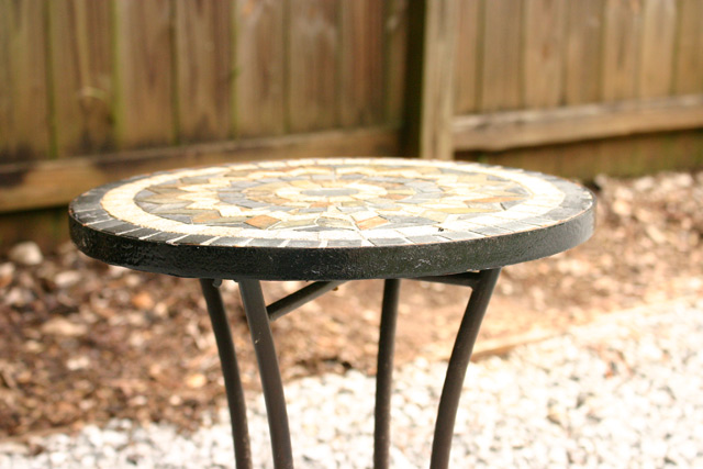 tiled round top plant stand table