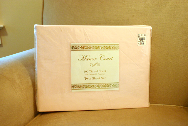 pale pink twin sheet set in package