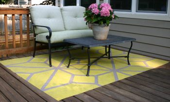 How to Paint an Outdoor Rug