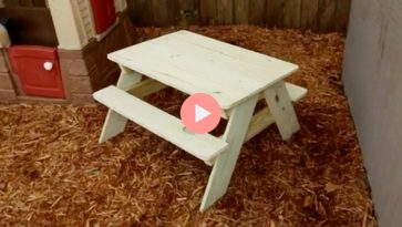 How To Video Toddler-Sized Kid Picnic Table