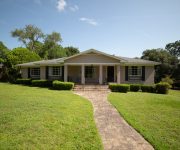 1950s Ranch Brick Home on Corner Lot Pristine Condition