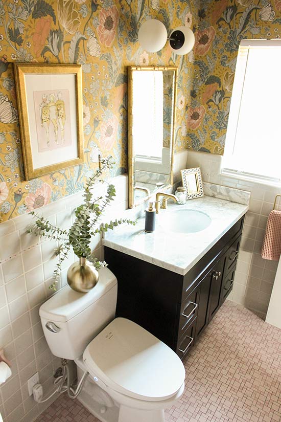 How to Update Mamie Pink Tile Bathroom